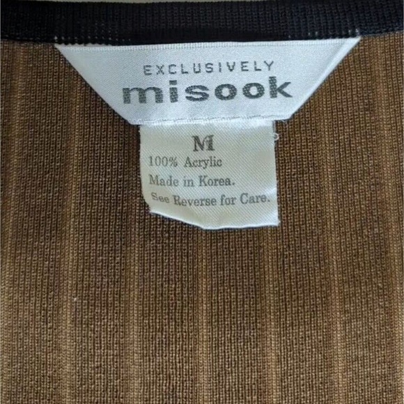 Exclusively Misook Tank Top Medium Brown Sleeveless Top Round Neck Slit Sides - Picture 3 of 7